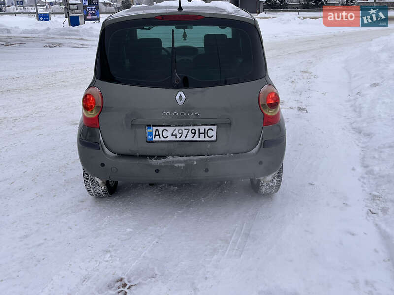 Хэтчбек Renault Modus 2005 в Любомле