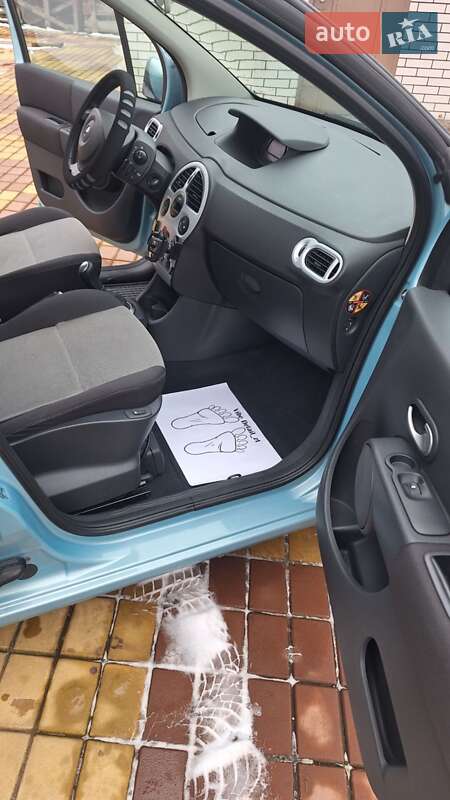 Хетчбек Renault Modus 2008 в Житомирі фото 11 Хетчбек Renault Modus 2008 в Житомирі