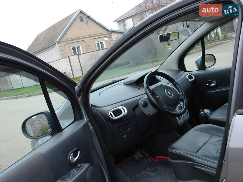Хэтчбек Renault Modus 2009 в Одессе