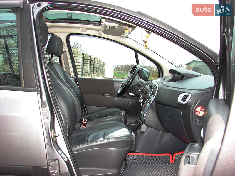 Хэтчбек Renault Modus 2009 в Одессе