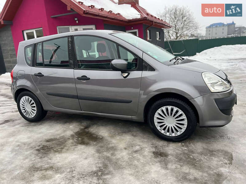Хетчбек Renault Modus 2008 в Львові