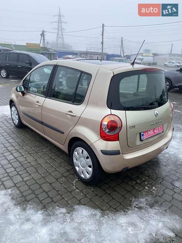 Хэтчбек Renault Modus 2004 в Черновцах