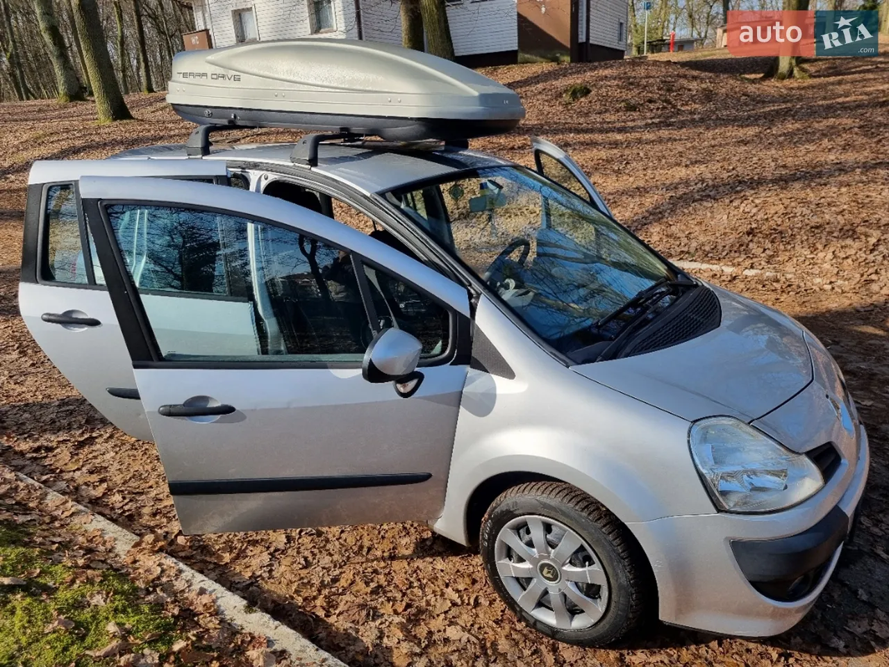 2010 Renault Modus - мініатюра 11