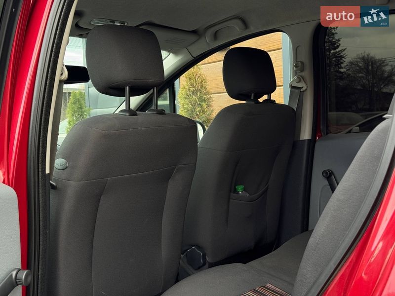 Хэтчбек Renault Modus 2009 в Ровно