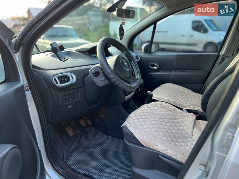 Хэтчбек Renault Modus 2006 в Малине