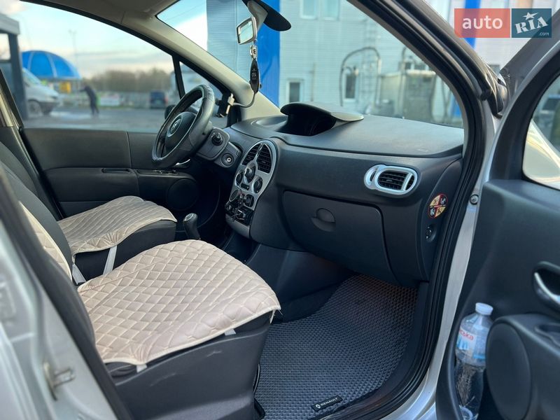 Хэтчбек Renault Modus 2006 в Малине