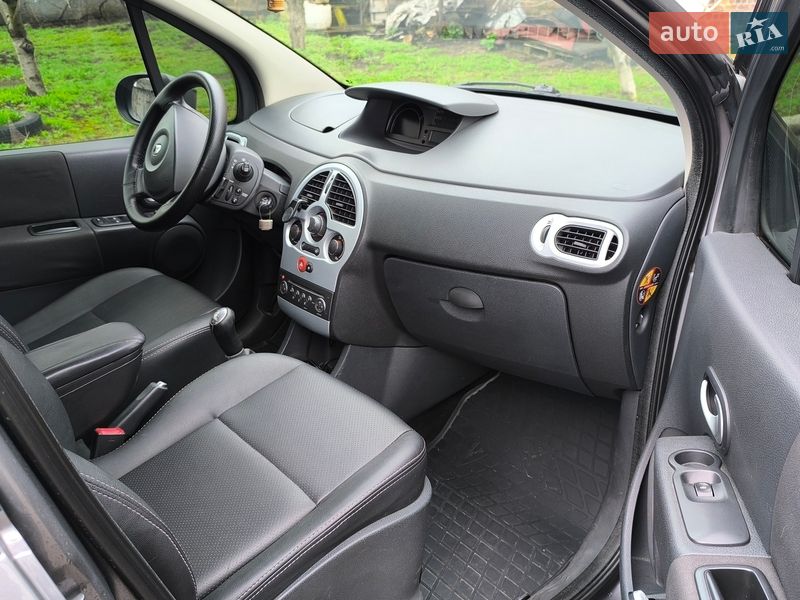 Хэтчбек Renault Modus 2009 в Харькове фото 9 Хэтчбек Renault Modus 2009 в Харькове