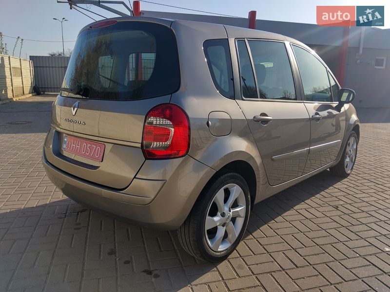 Хетчбек Renault Modus 2012 в Рівному фото 12 Хетчбек Renault Modus 2012 в Рівному