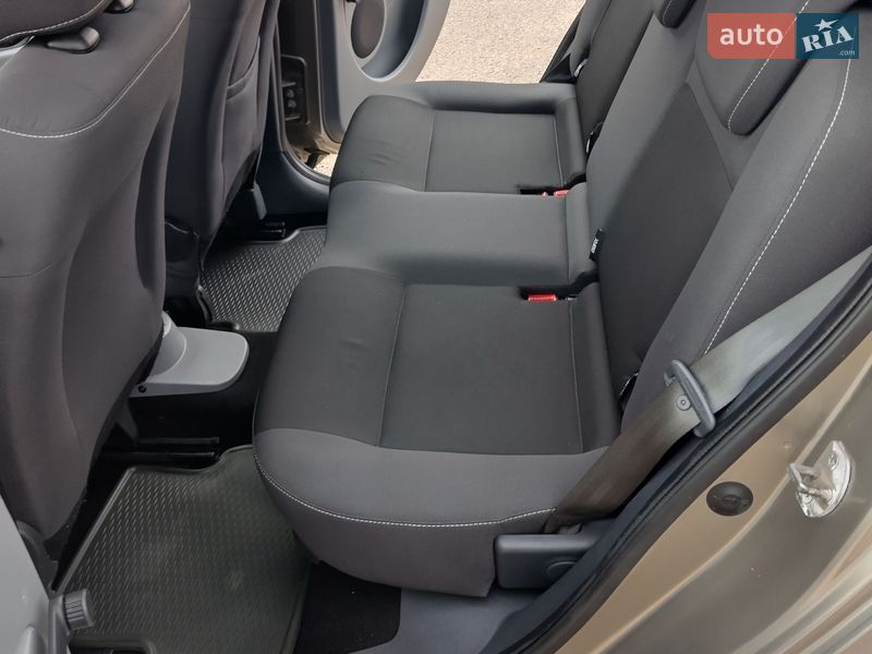 Хетчбек Renault Modus 2012 в Рівному фото 33 Хетчбек Renault Modus 2012 в Рівному