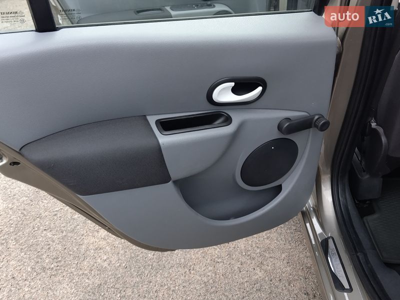 Хетчбек Renault Modus 2012 в Рівному фото 22 Хетчбек Renault Modus 2012 в Рівному