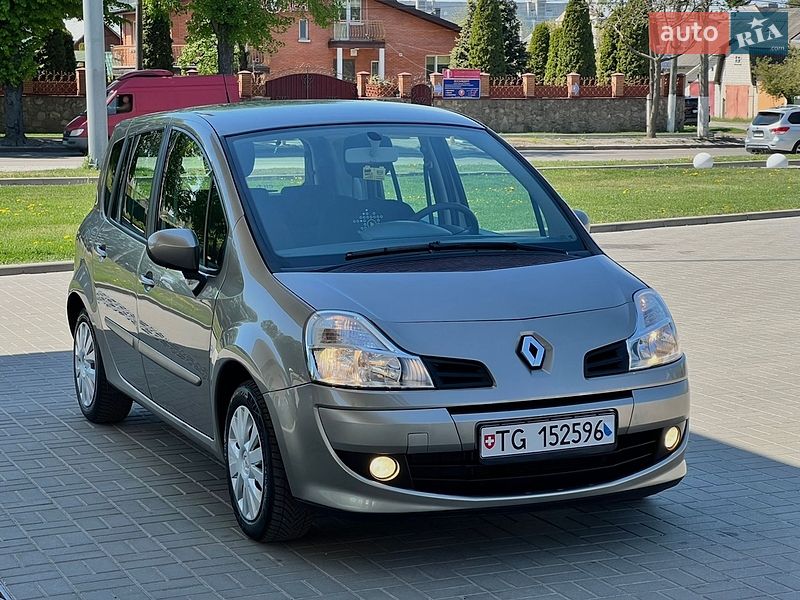 Хэтчбек Renault Modus 2012 в Житомире