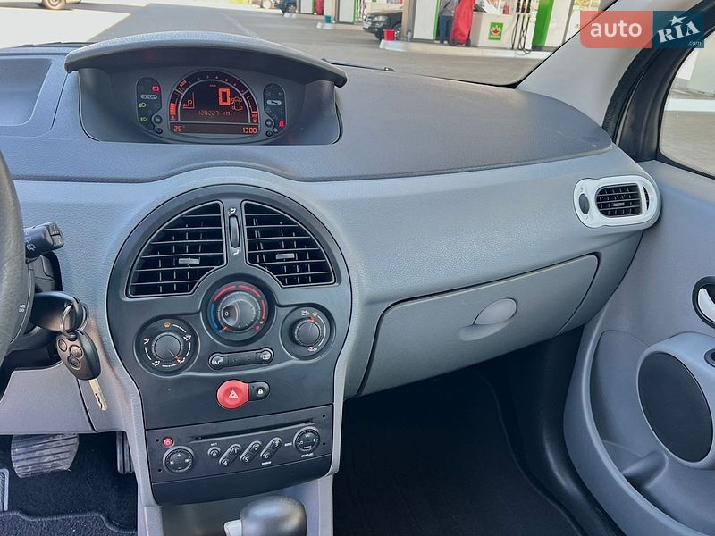 Хэтчбек Renault Modus 2012 в Житомире