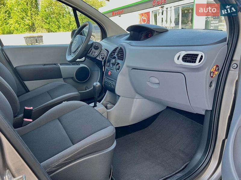 Хэтчбек Renault Modus 2012 в Житомире