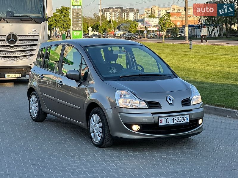 Хэтчбек Renault Modus 2012 в Житомире