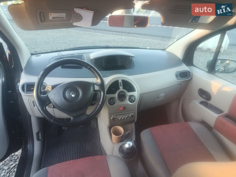Хэтчбек Renault Modus 2005 в Луцке