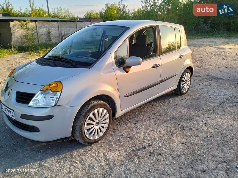Хэтчбек Renault Modus 2005 в Ровно
