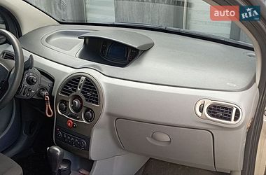 Хетчбек Renault Modus 2008 в Чернівцях