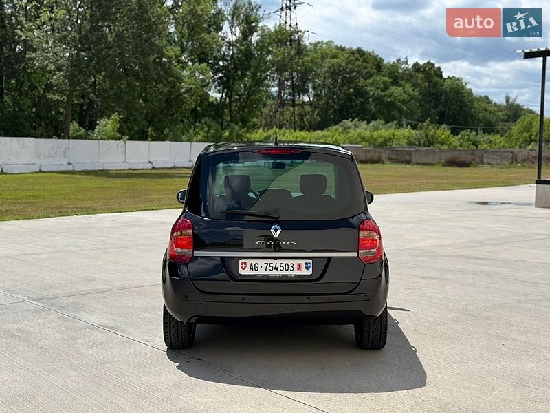 Хэтчбек Renault Modus 2011 в Луцке