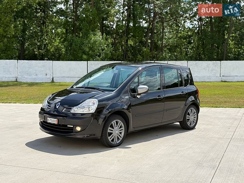 Хэтчбек Renault Modus 2011 в Луцке