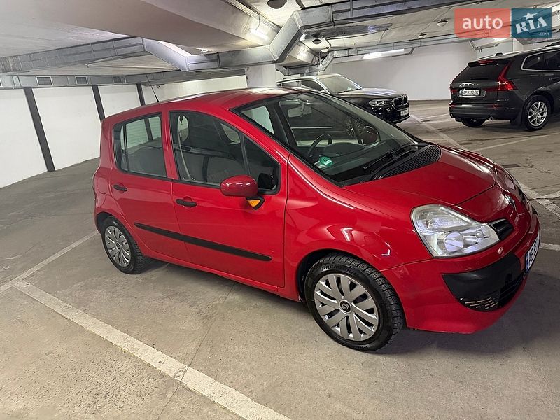Хэтчбек Renault Modus 2008 в Днепре