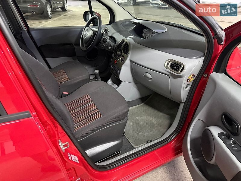 Хэтчбек Renault Modus 2008 в Днепре