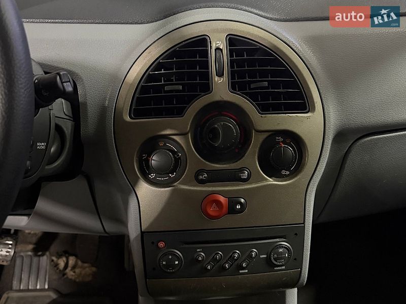 Хэтчбек Renault Modus 2008 в Днепре