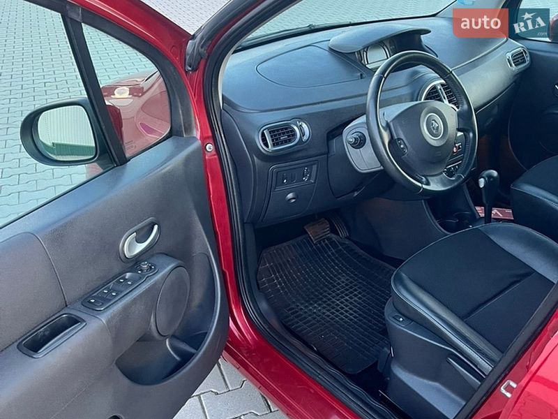 Хетчбек Renault Modus 2011 в Чернівцях