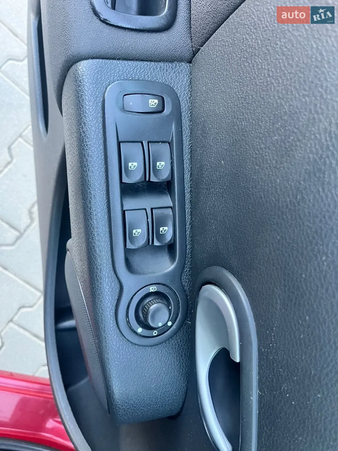 2011 Renault Modus - мініатюра 12