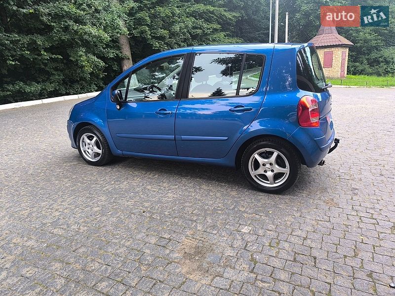 Хэтчбек Renault Modus 2008 в Черновцах