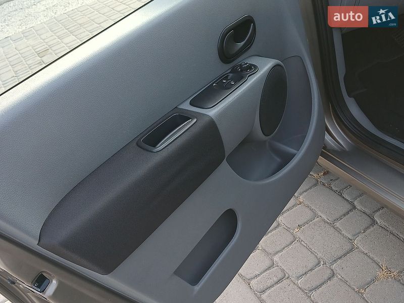 Хэтчбек Renault Modus 2008 в Николаеве