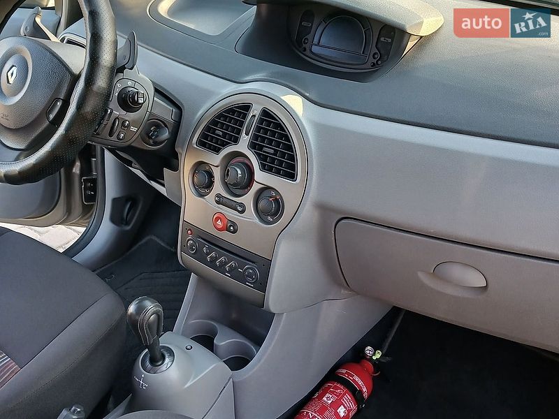 Хэтчбек Renault Modus 2008 в Николаеве
