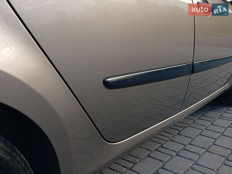 Хэтчбек Renault Modus 2008 в Николаеве