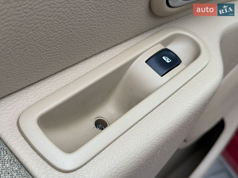 Хетчбек Renault Modus 2006 в Рівному