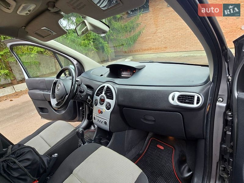 Хэтчбек Renault Modus 2008 в Трускавце