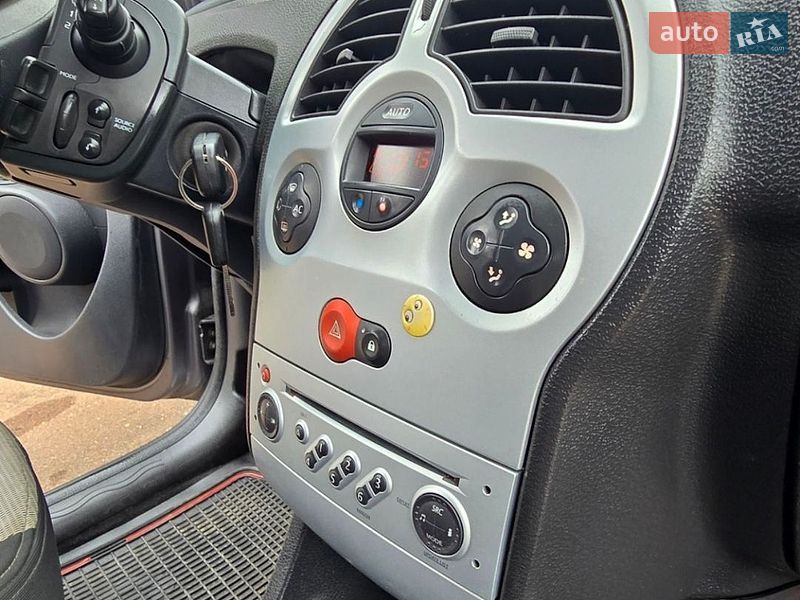 Хетчбек Renault Modus 2008 в Трускавці