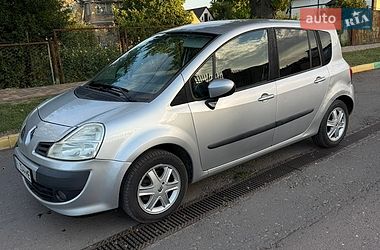 Хэтчбек Renault Modus 2008 в Киеве