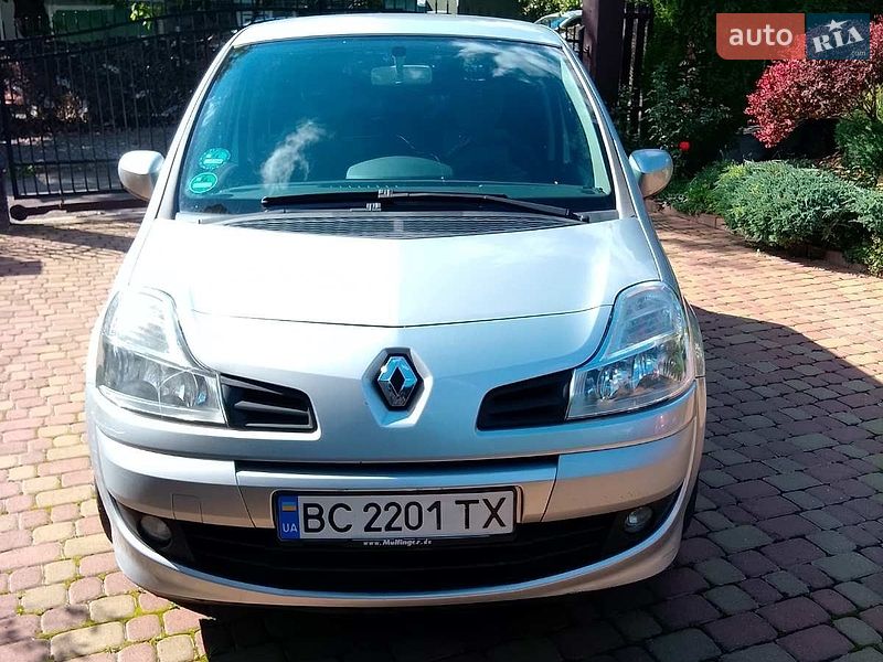 Хэтчбек Renault Modus 2009 в Львове