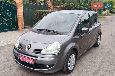 Хэтчбек Renault Modus 2009 в Чернигове Хэтчбек Renault Modus 2009 в Чернигове