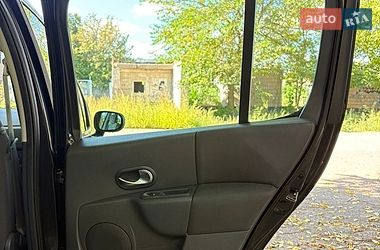 Хэтчбек Renault Modus 2006 в Белой Церкви