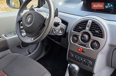 Хэтчбек Renault Modus 2008 в Киеве