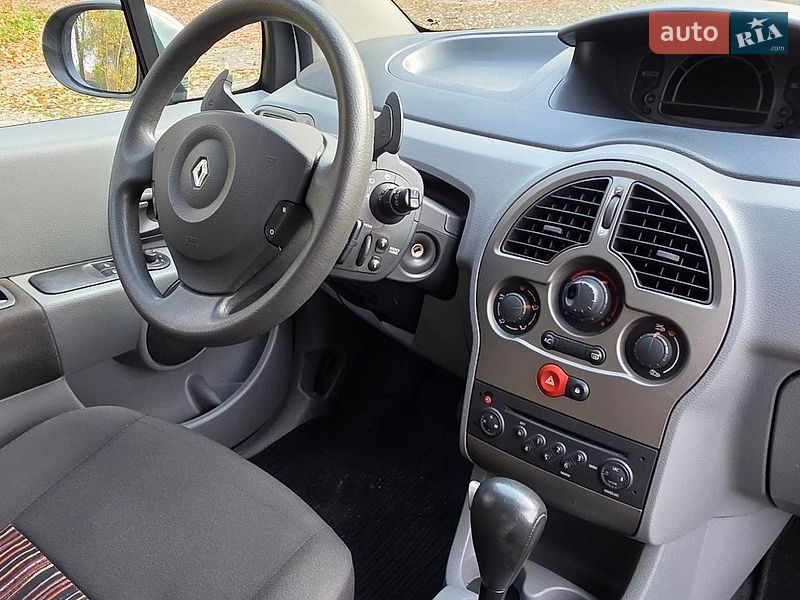 Хэтчбек Renault Modus 2008 в Киеве