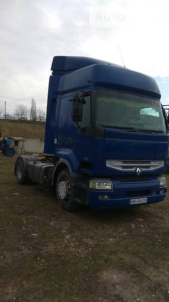 Тягач Renault Premium 2006 в Могилев-Подольске