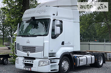 Renault Premium 2012