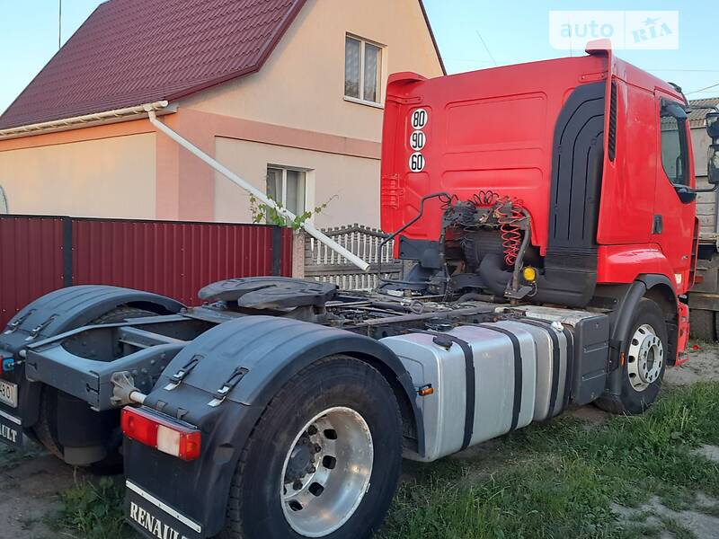 Renault Premium