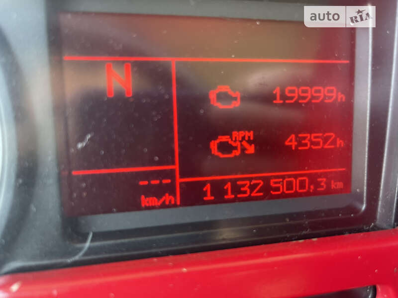 Тягач Renault Premium 2011 в Жовкве