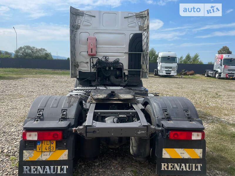 Тягач Renault Premium 2012 в Тячеві