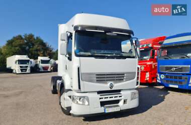 Тягач Renault Premium 2013 в 
