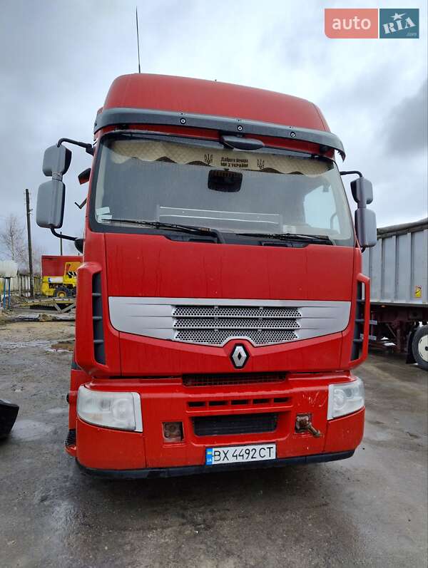 Тягач Renault Premium 2007 в 