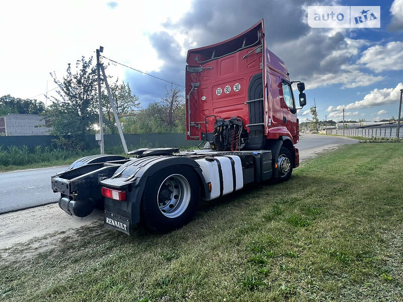 Тягач Renault Premium 2011 в Жовкве