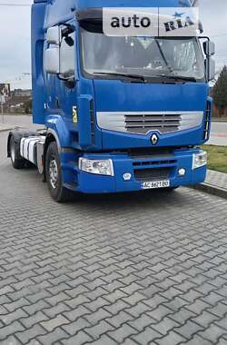 Тягач Renault Premium 2011 в 